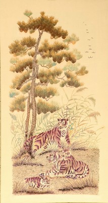 Sehr feine "Seidenstickerei" antik (Tigerfamilie), Japan, Ende 19.Jhd., reine Naturseide. Bemerkenswerte Handarbeit aus Japan mit sehr ...