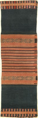 Feines indonesisches Textil alt, Indonesien, um 1920/1930, Baumwolle/Wolle. Bemerkenswerte feine Qualität, Rarität, ca. 170 x 55 cm, EHZ: 2-3.