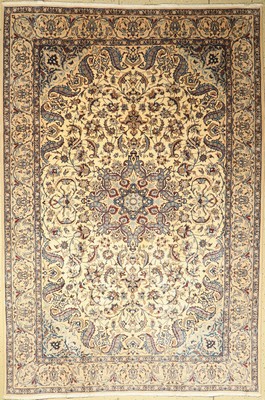 Nain fein (9 La), Persien, ca. 40 Jahre, Korkwolle mit Seide, ca. 310 x 208 cm, EHZ: 2