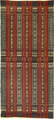 Feines indonesisches "Ikat" alt, Indonesien, um 1930, Baumwolle. Feines Ikat-Tuch der Einheimischen mit charakteristischen Muster. ...