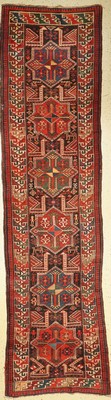 Karabagh Akstafa Design, Kaukasus, um 1940,Wolle auf Wolle, ca. 350 x 97 cm, EHZ: 3(verfärbt)