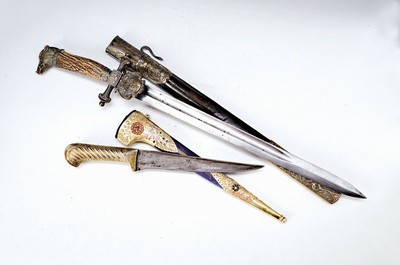 Hirschfänger eines Erzbischöflichen Jägermeisters, Erzbistum Ölmütz/Böhmen, 2. Hälfte 19. Jh., Horngriff mit Keilerabschluss, Parierstange ...