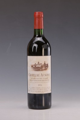 1 Flasche Chateau Ausone, 1er Grand Cru Classe, Saint Emilion Grand Cru, 1994, into neck