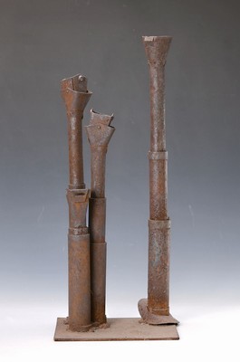 Günter Boeckh, 1944 Heidelberg - 2011 Mannheim, Maler und Bildhauer aus Mannheim und Neunkirchen/Odenwald, Skulptur aus Eisen, Industrieschlote, ...
