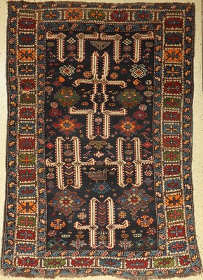Blattgabel Shirwan, Kauskaus, um 1920, Wolle auf Wolle, ca. 183 x 137 cm, EHZ: 3-4