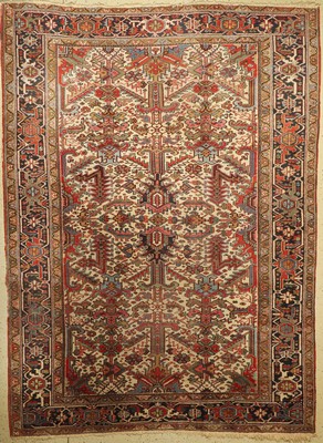 Heriz alt, Persien, um 1950, Wolle auf Baumwolle, ca. 326 x 244 cm, EHZ: 4
