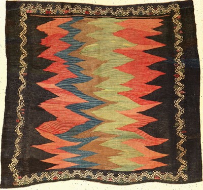 Seltene Sofreh alt, Persien, um 1940, Wolleauf Wolle, ca. 110 x 109 cm, dekorativ, EHZ: 2-3
