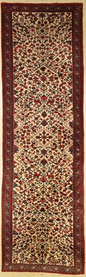 Heriz alt, Persien, ca. 40 Jahre, Wolle aufBaumwolle, ca. 316 x 100 cm, EHZ: 2