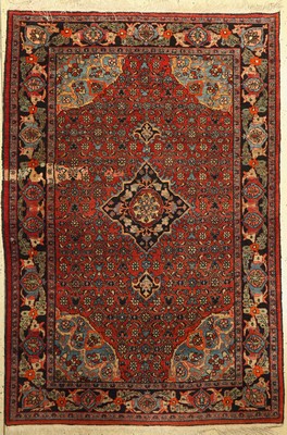 Bidjar alt, Persien, ca. 60 Jahre, Wolle auf Baumwolle, ca. 200 x 135 cm, EHZ: 2-3, Reparierte Stelle