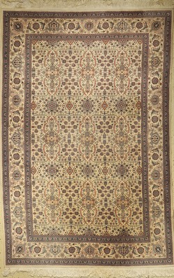 Täbriz fein, China, ca. 40 Jahre, Korkwolle, ca. 280 x 185 cm , EHZ: 2
