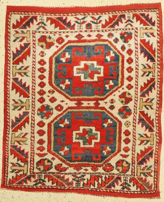 Bergama Türkei, um 1940, Wolle auf Wolle, ca. 106 x 88 cm, EHZ: 2