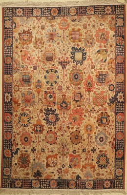 Tefzet alt, Europa, um 1950, Wolle auf Baumwolle, ca. 360 x 240 cm, EHZ: 2-3