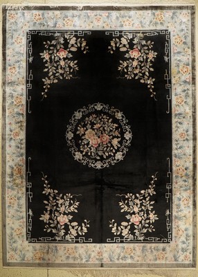 China Seide fein, ca. 50 Jahre, reine Naturseide, ca. 330 x 244 cm, Reinigungsbedürftig, EHZ: 2-3
