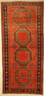 Kazak alt, Kaukasus, um 1950, Wolle auf Baumwolle, ca. 270 x 127 cm, EHZ: 2-3