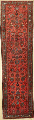 Rudbar alt, Persien, ca. 60 Jahre, Wolle auf Baumwolle, ca. 300 x 86 cm, EHZ: 3