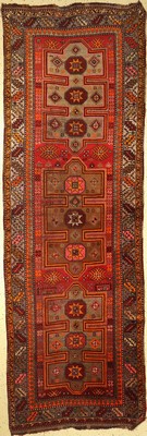 Karapinar alt, Türkei, um 1930, Wolle auf Wolle, ca. 335 x 114 cm, EHZ: 3