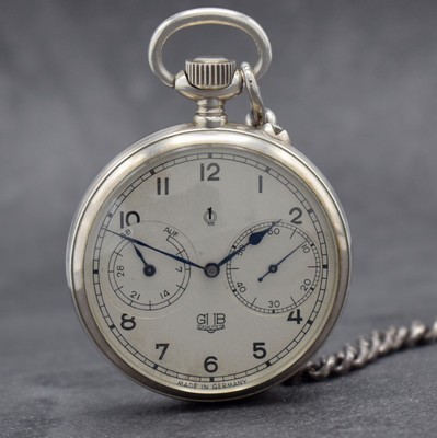 GUB GLASHÜTTE/SA Beobachtungstaschenuhr mit Auf- & Ab-Anzeige in Silber, Deutschland, Werk um 1945, Gehäuse bzw. Werkverglasung später, vers. ...