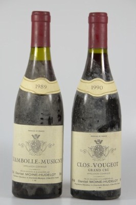 Lot 4 Fl. 1989/90 Daniel Moine-Hudelot, Clos- Vougeot Grand Cru, 3 x 1990, 1x 1989, leichter Schwund, nicht verkostet, 750 ml