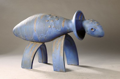 Eva Fritz-Lindner, 1933 Düsseldorf -2017 Karlsruhe, bekannte Karlsruher Bildhauerin, die seit 1955 für die Majolika Manufaktur Karlsruhe als freie ...