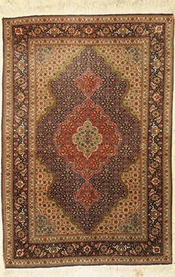Täbriz fein(50 Raj), Persien, ca. 50 Jahre,Korkwolle mit Seide, ca. 147 x 100 cm, EHZ: 2