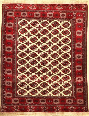 Torkmen, Persien, ca. 60 Jahre, Wolle auf Wolle, ca. 272 x 217 cm, Mittlere Gebrauchsspuren