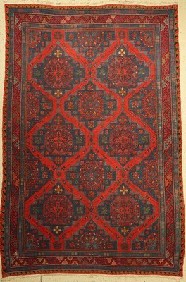 Sumakh alt, Kaukasus, um 1940, Wolle auf Wolle, ca. 325 x 217 cm, EHZ: 3