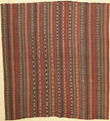 Djajim alt, Persien, um 1940, Wolle auf Wolle, ca. 175 x 165 cm, EHZ: 2, (4 Bahnig)