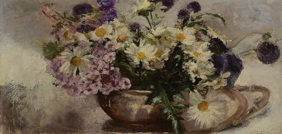 Unbekannter Künstler, deutsch, um 1900, Blumenstillleben, Öl/LWd, unsigniert, rest., ca. 28x58cm, R. ca. 41x70cm