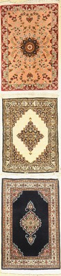 3 Lots ,Täbriz fein(Korkwolle mit Seide,ca, 50Jahre,ca, 87 x 58 cm),Ghom Seide(Persien,ca. 60 Jahre,reine Naturseide,ca, 78 x 57 cm), Mud fein ...