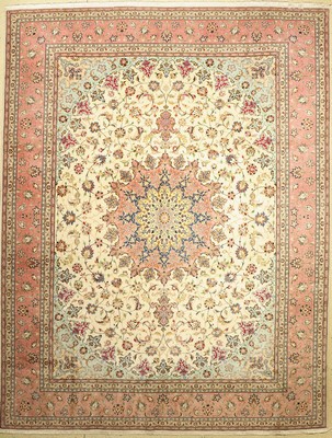 Täbriz alt, Persien, ca. 50 Jahre, Wolle auf Baumwolle, ca. 393 x 303 cm, EHZ: 2