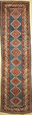 Kazak alt, Kaukasus, um 1920/1930, Wolle auf Wolle, ca. 483 x 128 cm, EHZ: 4-5