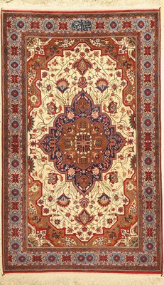 Sarogh Farahan Auftragsarbeit(Sadaghian&Ghaseti), Persien, um 1950/1960, Korkwolle geknüpft auf Baumwolle, ca. 194 x 121 cm, EHZ: 2 (Sehr guter ...