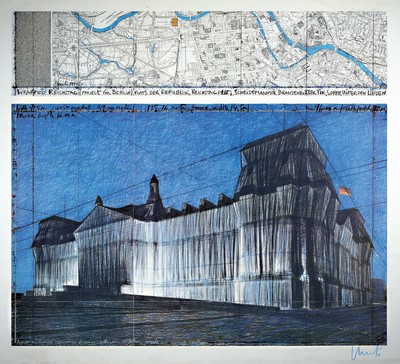 Christo und Jeanne-Claude, Wrapped Reichstag, Farboffset, handsigniert, ca. 99x110cm, Blattränder verschmutzt, rechts unten eingerissen