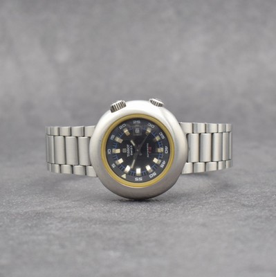 TISSOT Damenarmbanduhr T12 an original Gay Freres Gliederband, Automatik, Schweiz um 1970, massiv Edelstahl inkl. Gliederband, bomb. Mineralgl., ...