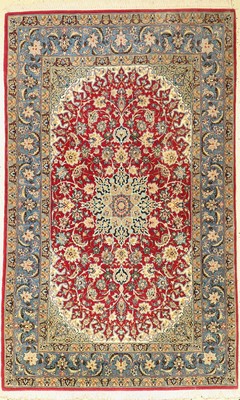 Esfahan fein, Persien, ca. 50 Jahre, Korkwolle mit und auf Seide, ca. 177 x 108 cm,EHZ: 2