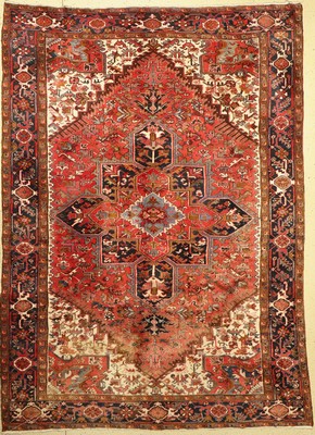 Heriz alt, Persien, ca. 60 Jahre, Wolle aufBaumwolle, ca. 354 x 254 cm, EHZ: 2, (verblasst)