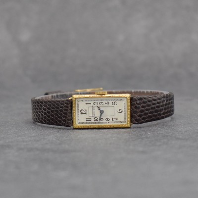 IWC seltene, frühe Damenarmbanduhr in GG 750/000, Handaufzug, Schweiz um 1962, Scharniergeh. allseitig fein graviert, silb. Zifferbl. m. arab. Std. ...