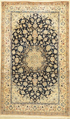 Nain fein(9La), Persien, ca. 60 Jahre, Korkwolle mit Seide, ca. 196 x 120 cm, guter Zustand
