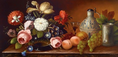 Peter Pralke, geb. 1910 Bukarest,, Stillleben mit Fayencekanne, Blumen, und Früchten, Öl/Lwd, re. u. signiert, 26 x 50cm, Rahmen: 33 x 58 cm