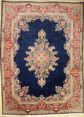 Kerman alt, Persien, ca. 50 Jahre, Wolle auf Baumwolle, ca. 377 x 278 cm, Starke Gebrauchsspuren