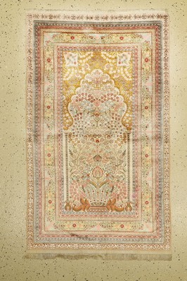 Hereke Seide fein, China, ca. 50 Jahre, reine Naturseide,ca. 164 x 92 cm,guter Zustand(fleckig)