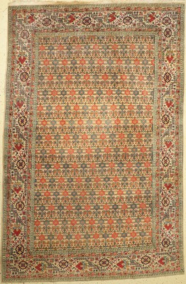 Täbriz alt, Persien, um 1940, Wolle auf Baumwolle, ca. 291 x 191 cm, Reinigungsbedürftig, Mottenfrass