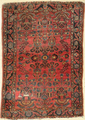 Us Re-Import Sarogh antik, Persien, um 1910, Wolle auf Baumwolle, ca. 147 x 104 cm, Starke Gebrauchsspuren.