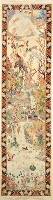 Esfahan fein,Signiert, (Zafarmanesch),Persien, ca. 50 Jahre, Korkwolle mit und auf Seide, ca. 303 x 81 cm, ca. 1,0 Mio. Kn/qm,(verschmutzt)