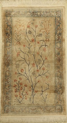 China Seide, ca. 50 Jahre, Seide auf Baumwolle, ca. 150 x 90 cm, guter Zustand, (verschmutzt)