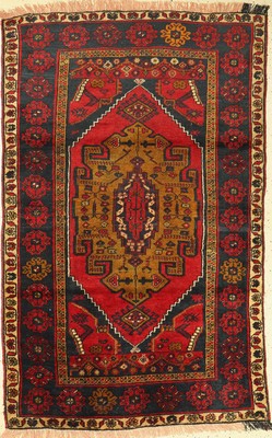 Taspinar alt, Türkei, um 1950, Wolle auf Wolle, ca. 190 x 120 cm, Leichte Gebrauchsspuren