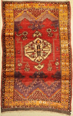 Yürük alt, Türkei, um 1940, Wolle auf Wolle, ca. 170 x 110 cm, guter Zustand
