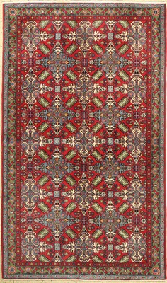 Ardebil alt, Persien, ca. 60 Jahre, Wolle auf Baumwolle, ca. 255 x 152 cm, Mottenfraß anden Rändern