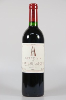1 Flasche Chateau Latour 1991, Premier Grand Cru Classe, ca. 75cl, 12.5% vol., Füllstand into neck, unverkostet, Bewertung Wine Spectator 91/100 ...