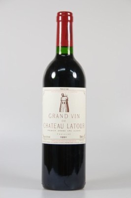 1 Flasche Chateau Latour 1991, Premier Grand Cru Classe, ca. 75cl, 12.5% vol., Füllstand into neck, unverkostet, Bewertung Wine Spectator 91/100 ...